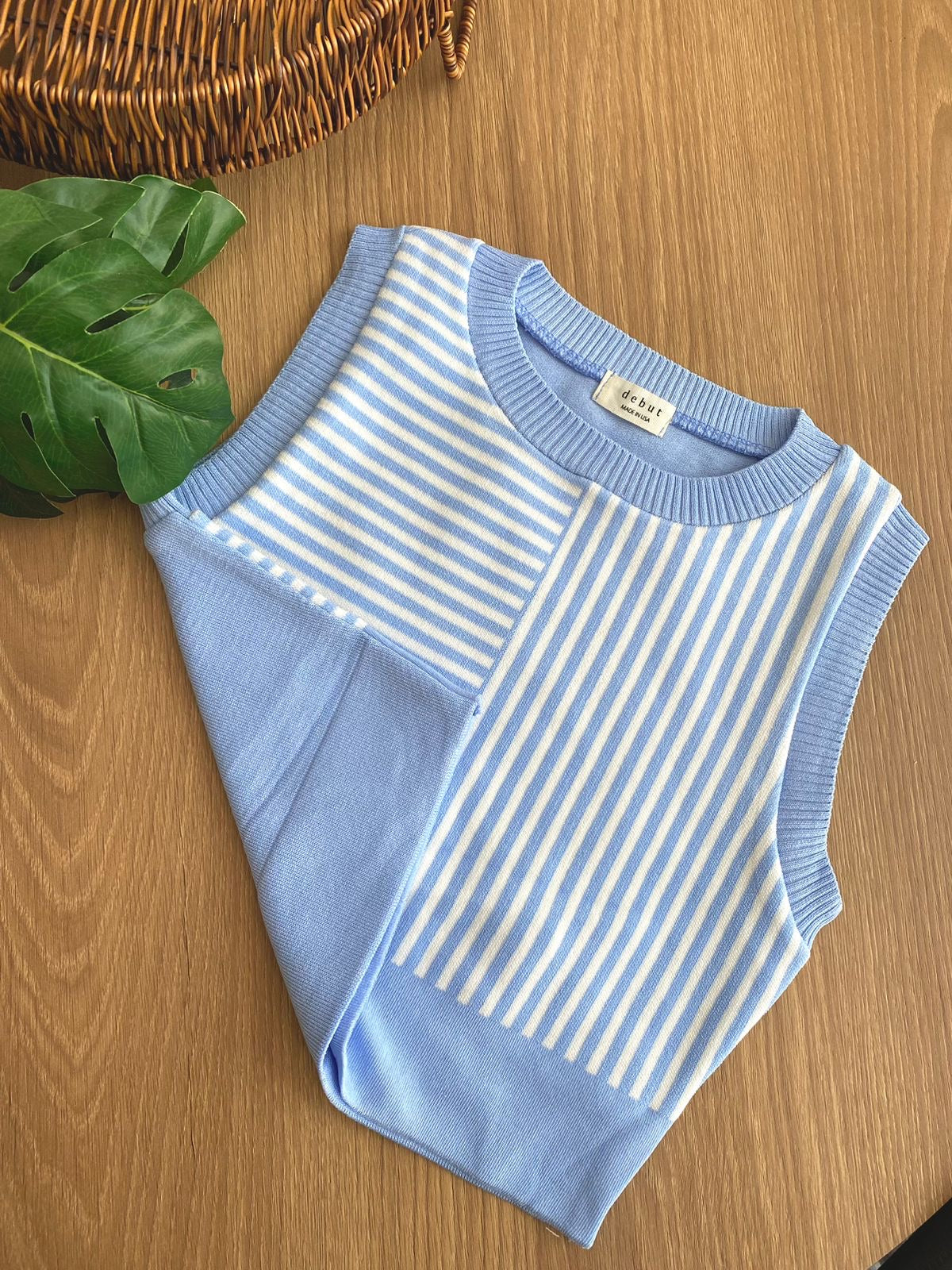 Chaleco Alto estilo O25VM010