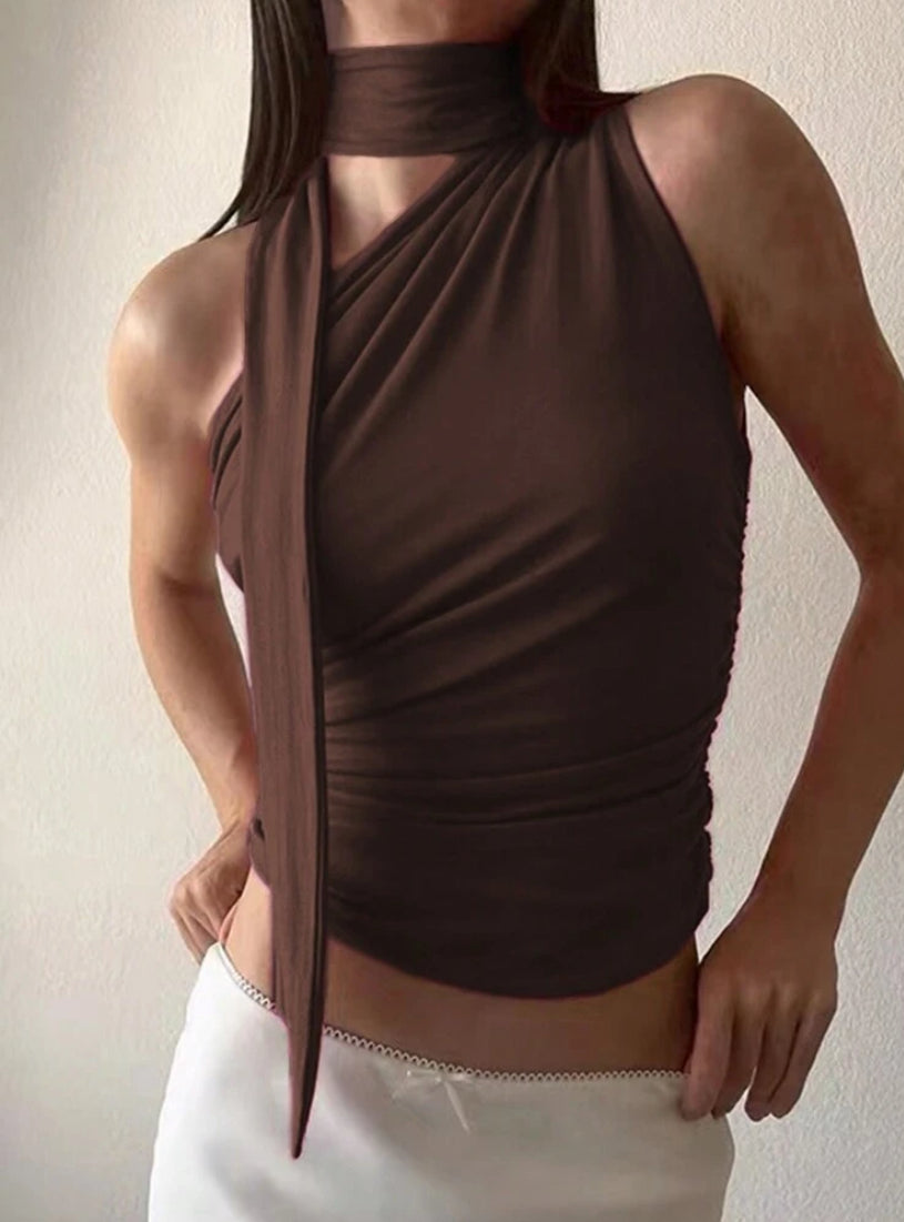 CAMISETA DE TIRANTES CON DISEÑO ELEGANTE A26BB01