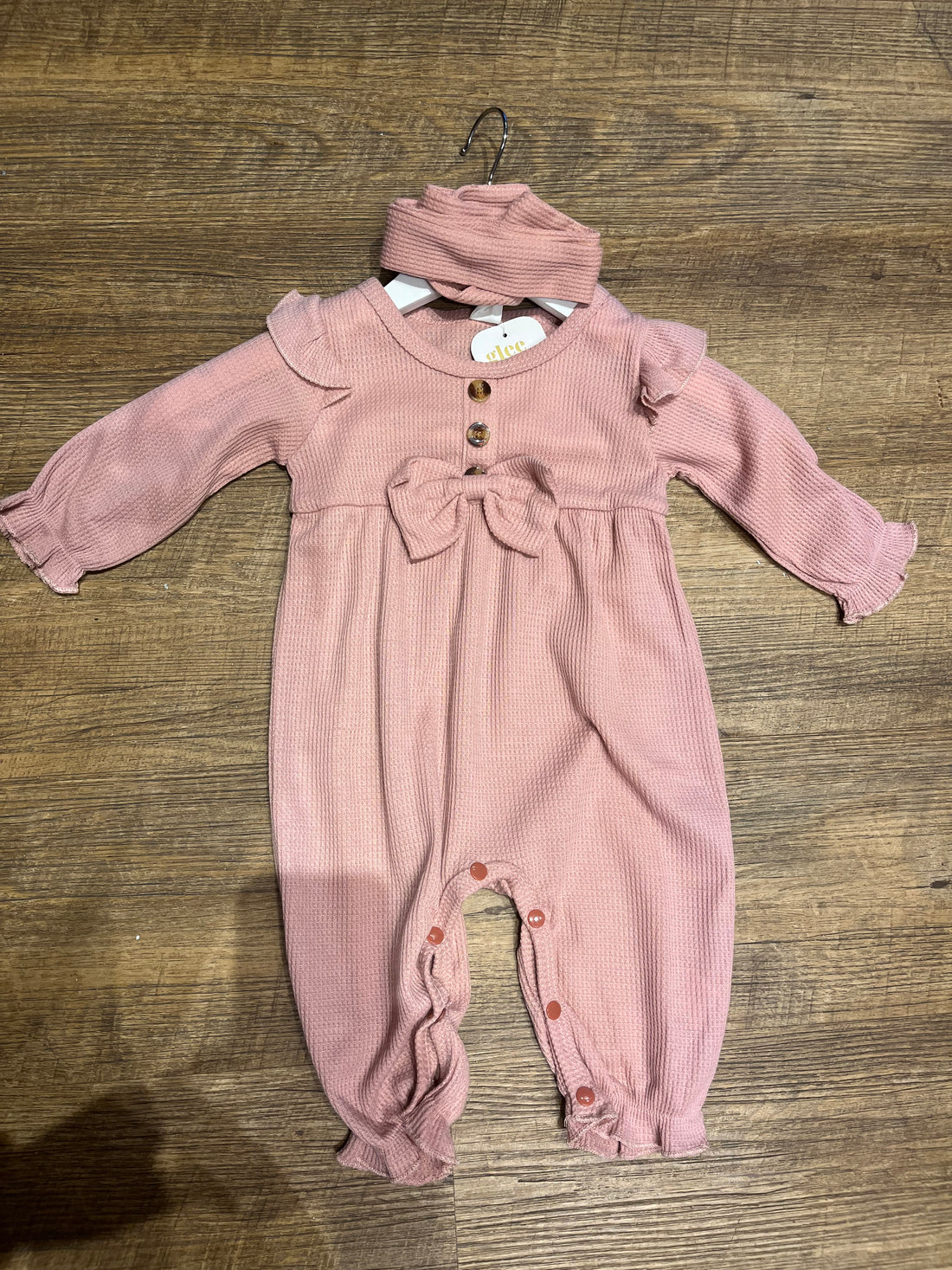 Jumpsuit con botón medio con lazo delantero y diadema AL03