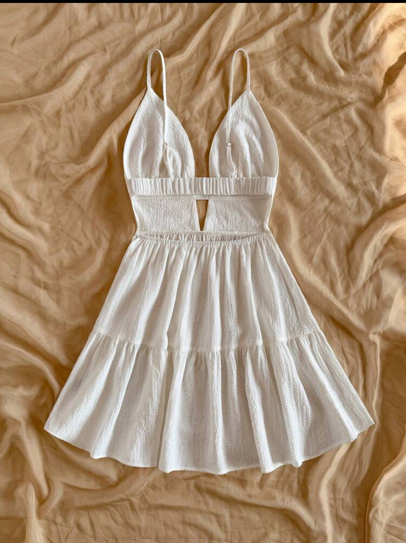 Vestido blanco castúa con cuello en V A25PK09