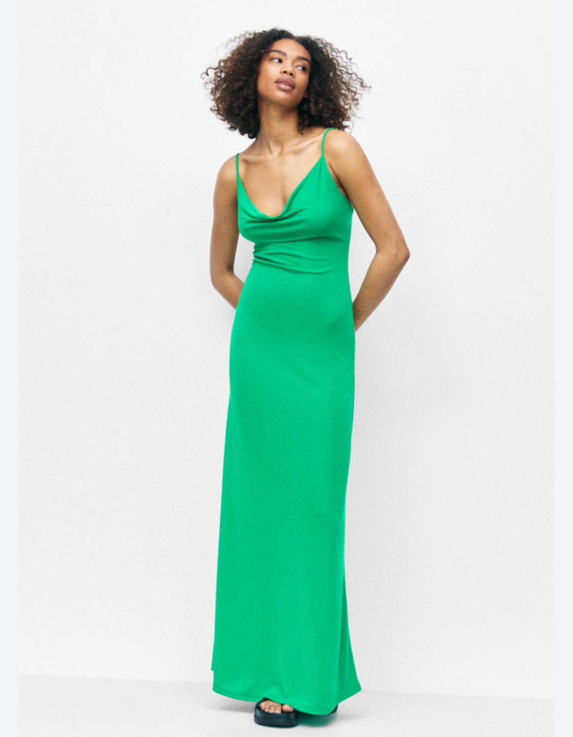 Vestido zara verde limon con tirantes AG25UC010