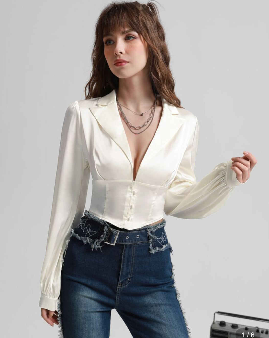 Blusa de manga larga con botones J25TC07