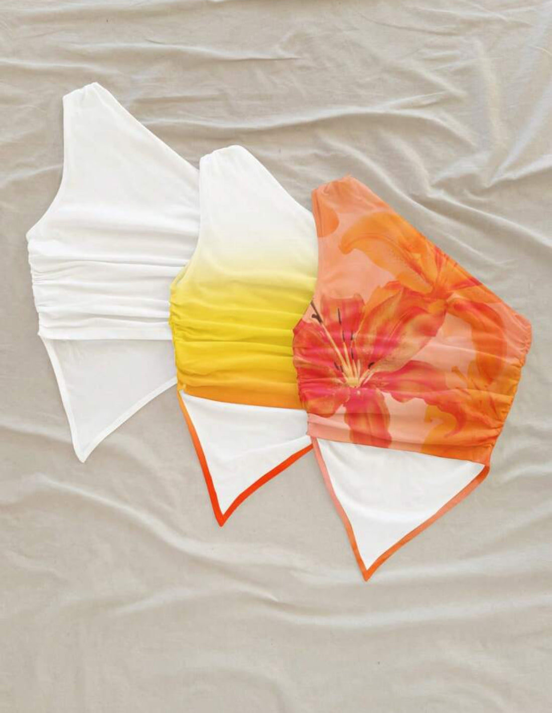 Top con hombro asimétrico multicolor A25PY08