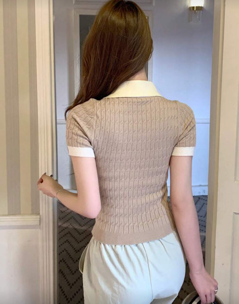 Top tejido con cuello polo N25WÑ08