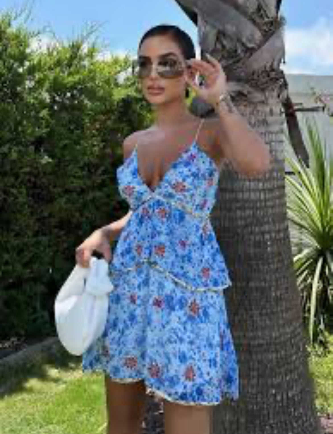 Vestido Bordado Azul con detalles Dorados J25QU010