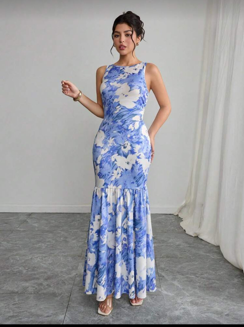 Vestido ajustado con volantes O25WE02