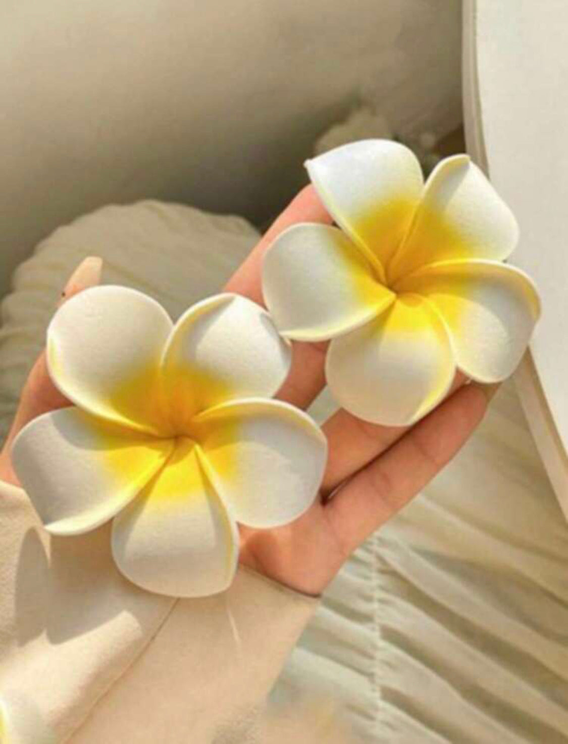 PinzArte 2 pinzas para el cabello de mujer con decoración de flores M25ÑT06