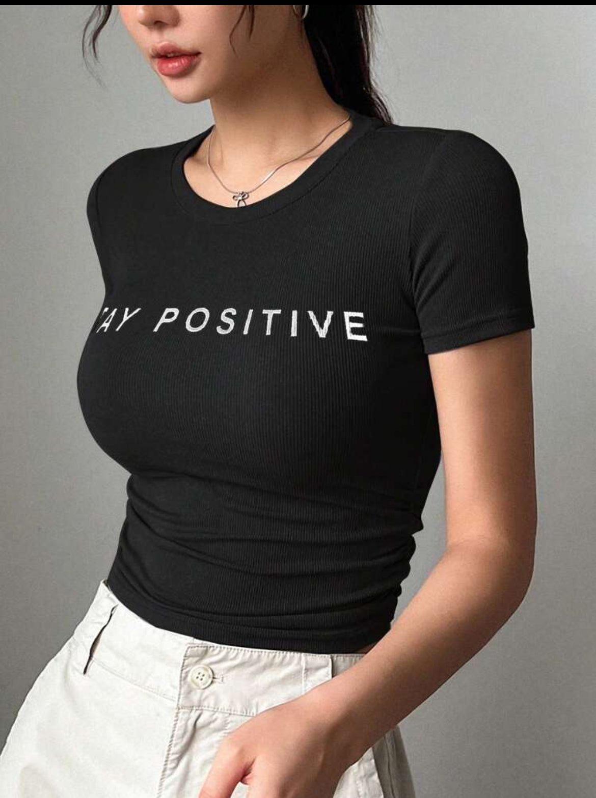 Camiseta casual de cuello redondo manga corta A25PM08