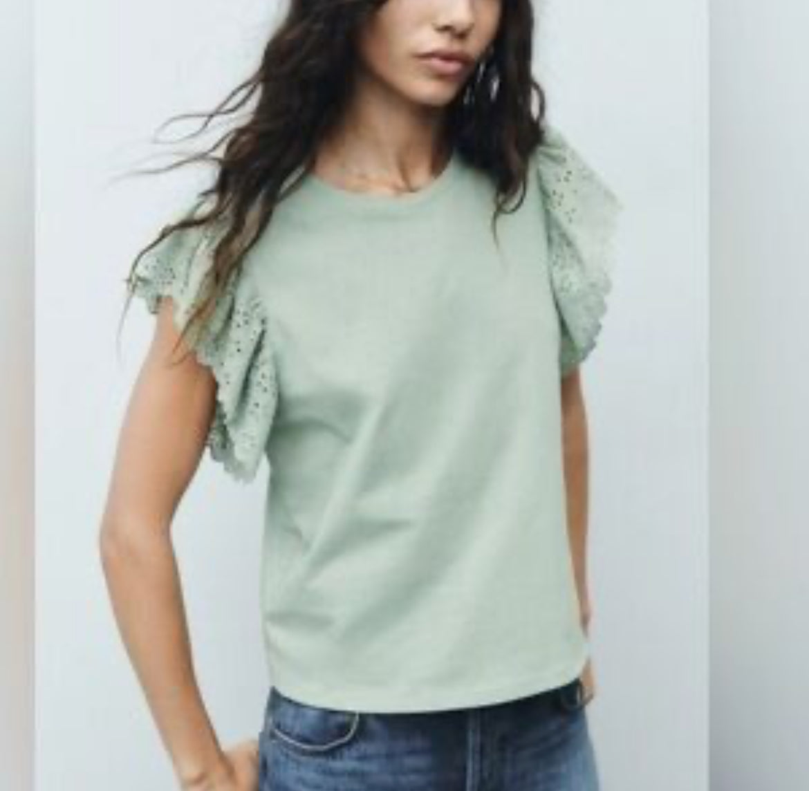 TropiCool Blusa Manga Corta con Encaje. J25SJ07