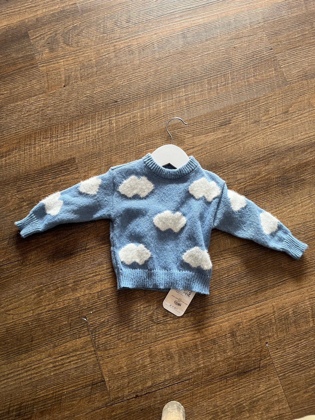 Jersey con patrón de nubes AB09