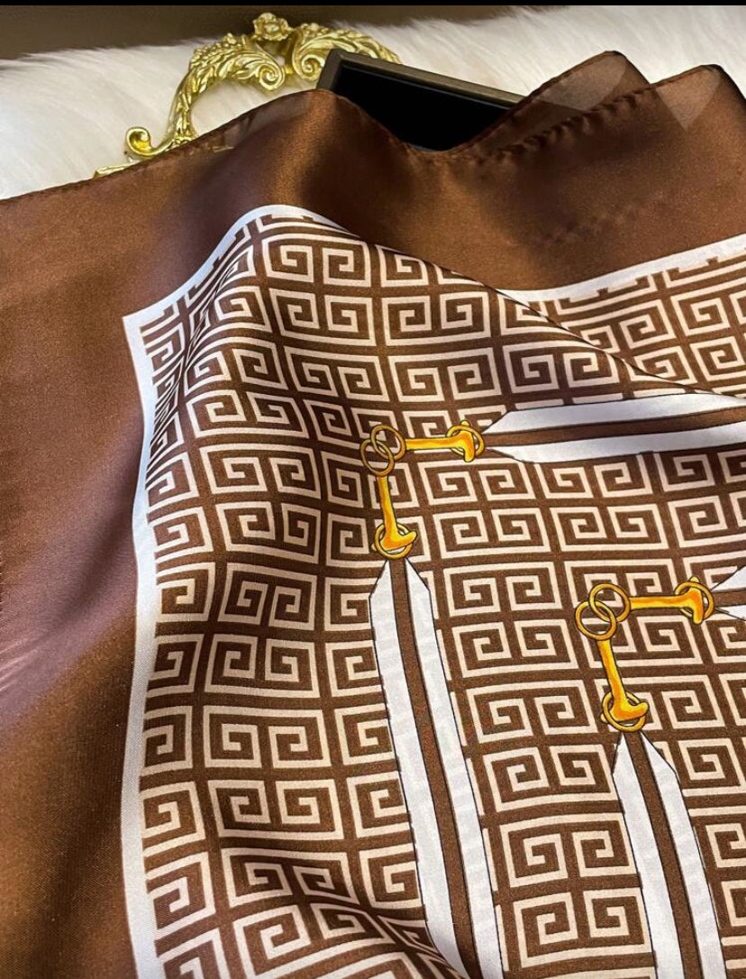 Pañuelo de seda sintética O25WC04