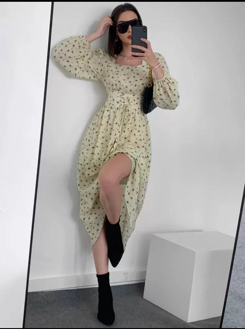 Vestido largo con estampado floral A25PG04