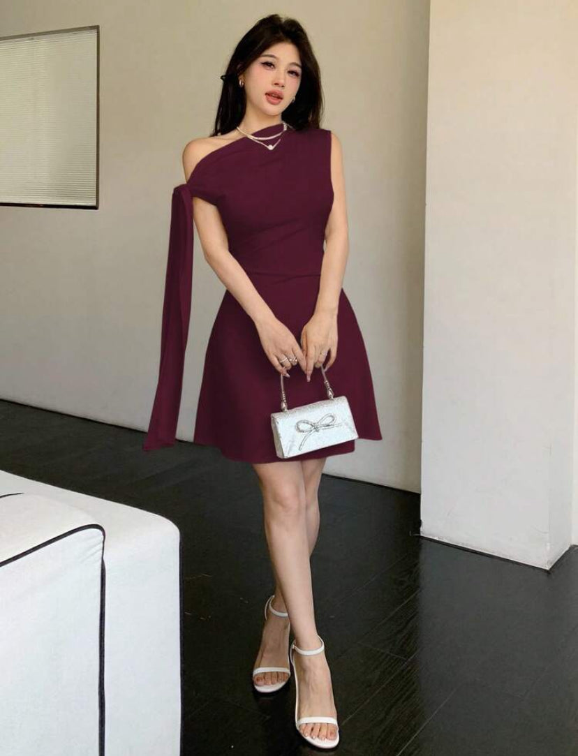 VESTIDO CORTO ASIMÉTRICO CON NUDO JL26AB04