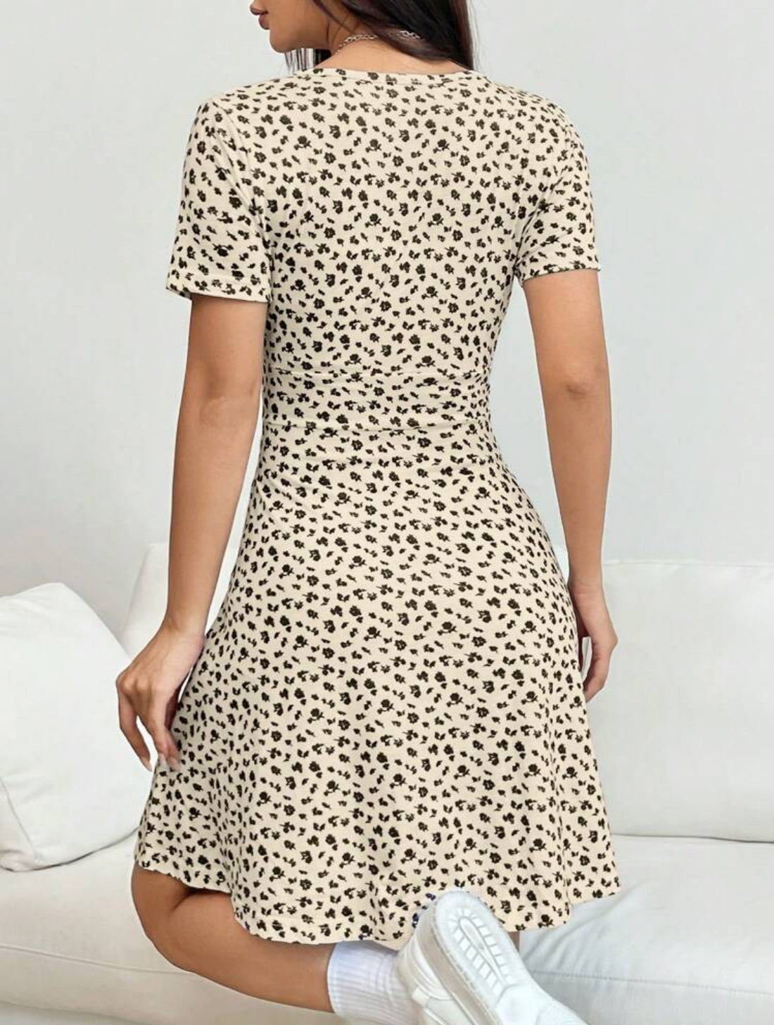Jardín secreto Vestido de manga corta estampado floral M25ÑY09