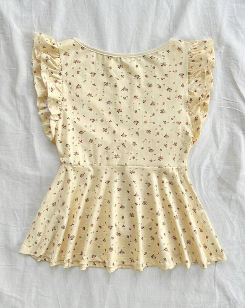 Camiseta con patrón de flores pequeñas A25PT09