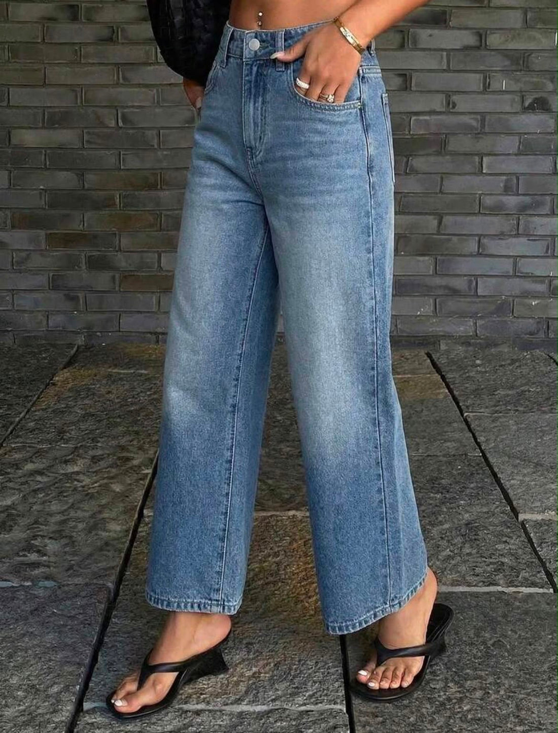 JEANS CASUALES DE PIERNA RECTA JL26AF06