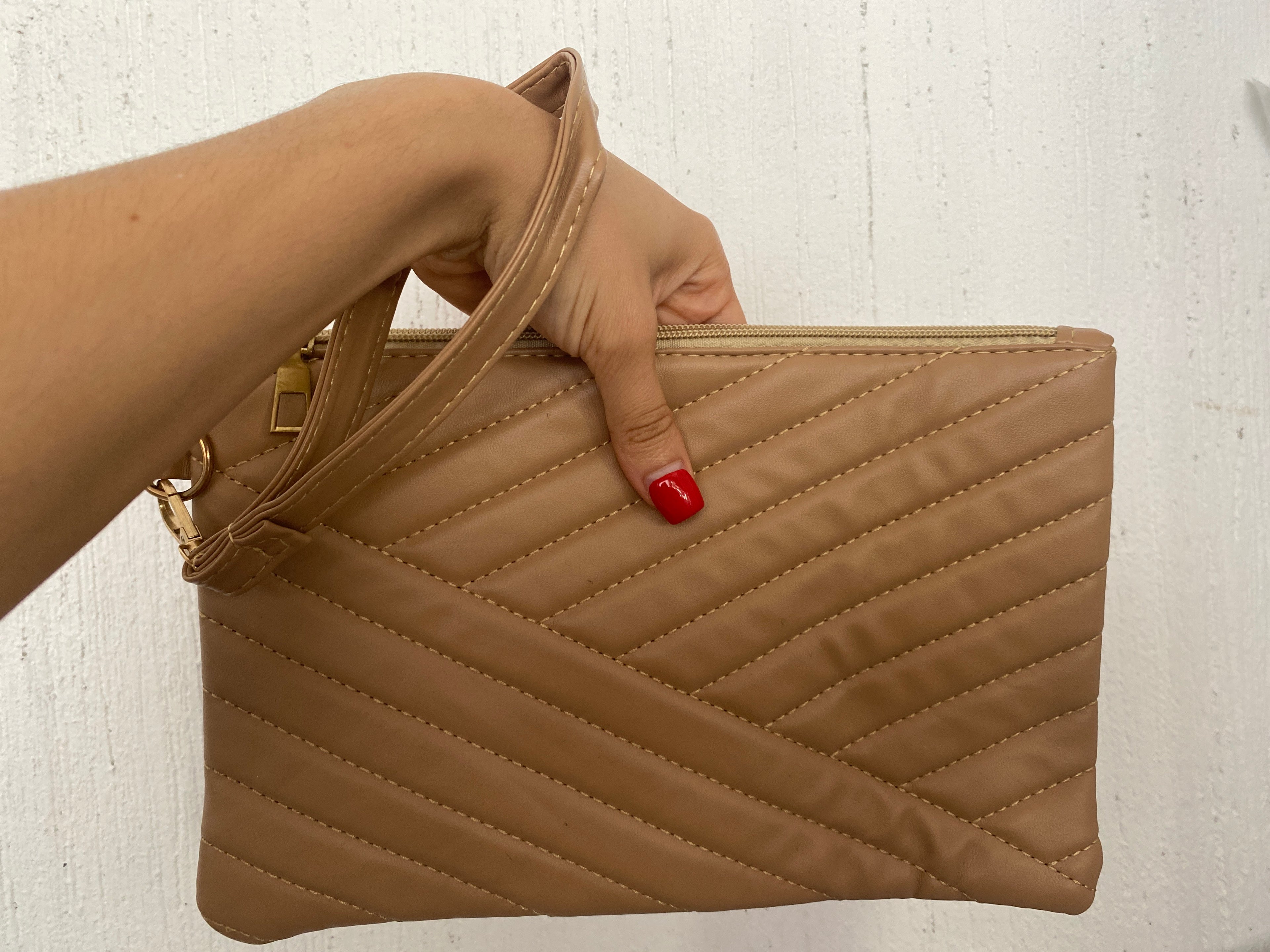 Tierra Libre Bolso de mano. J25RY07