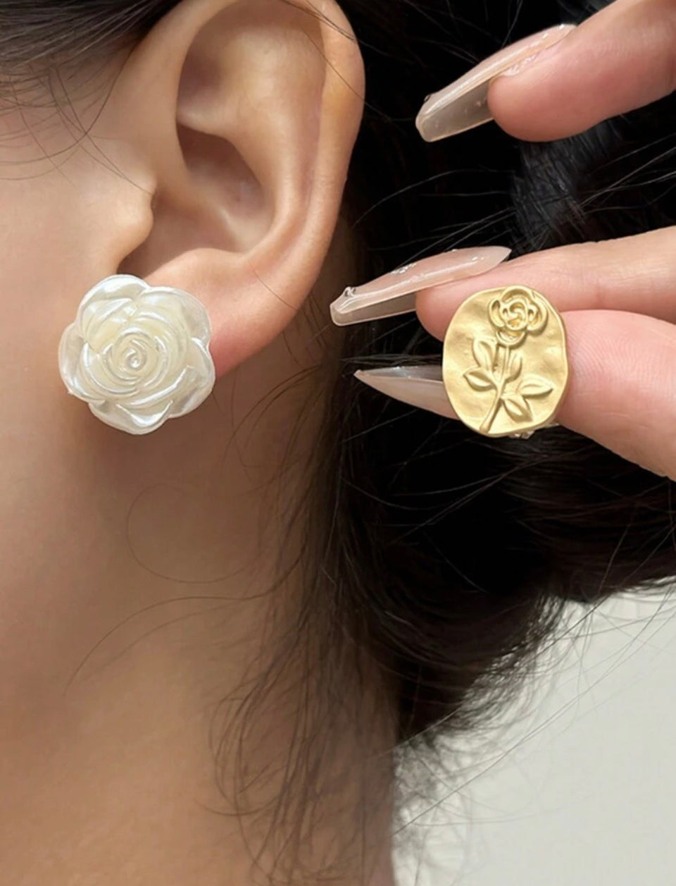 Rosa Perfumada Pendientes de Botón Minimalista Z. F25MZ04