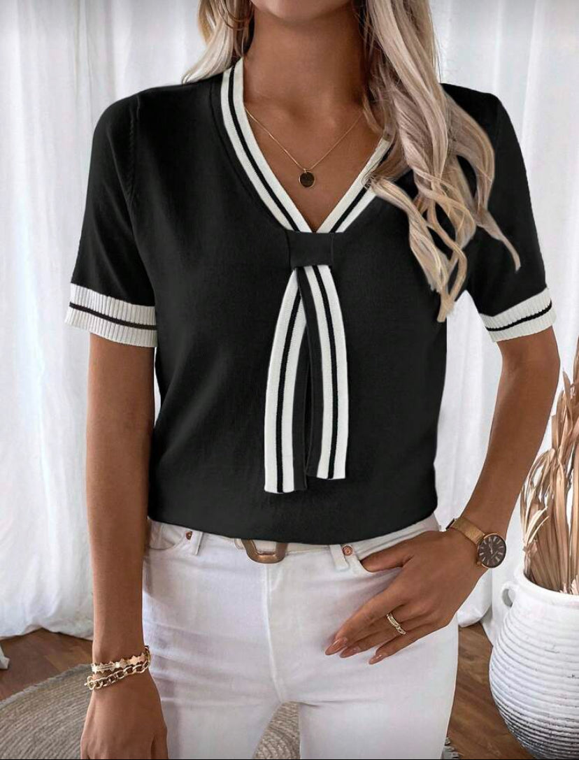 Blusa con bloques de color E26XU03