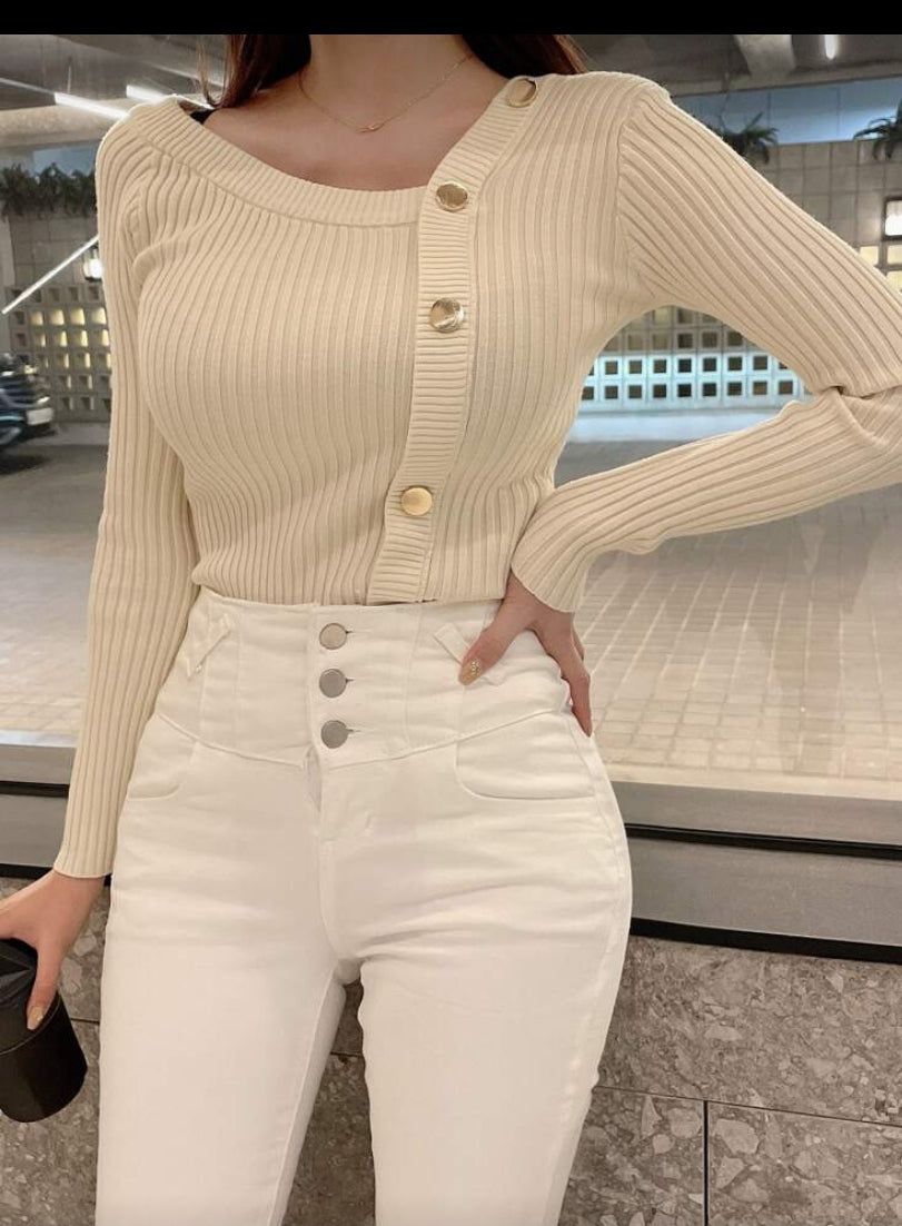 Suéter Con detalles dorados O25VW010