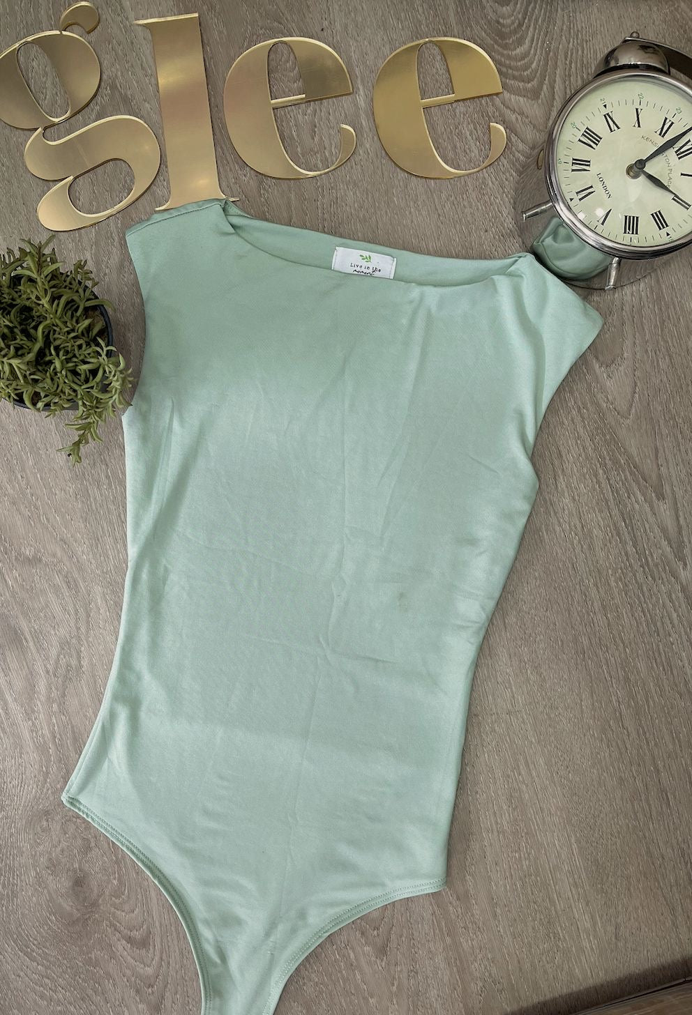 Alma y cuerpo body J25QW09
