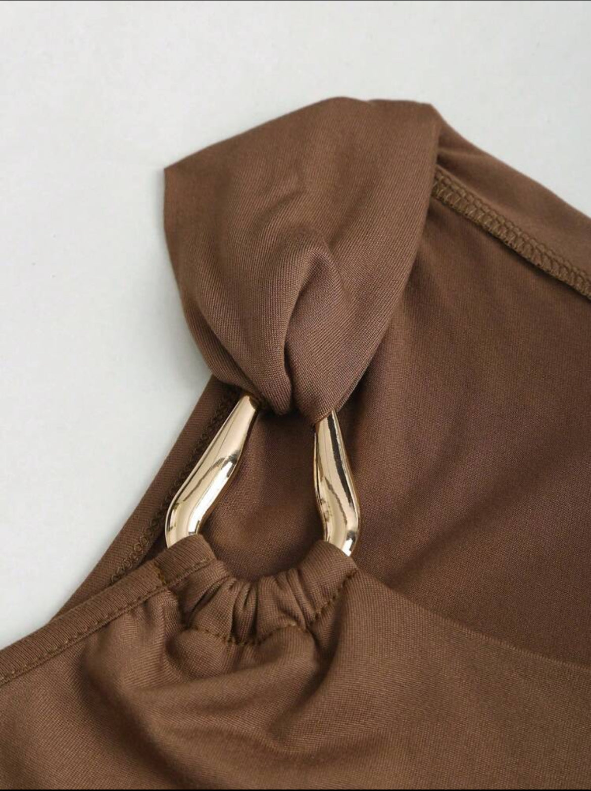 Top tipo camisa asimétrica AG25TP04