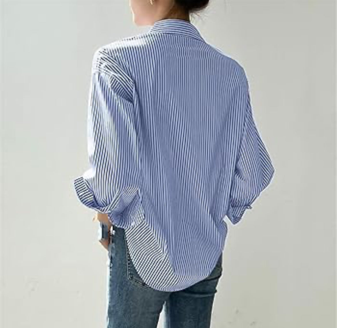 Líneas de Estilo Blusa Manga Larga. J25SQ07