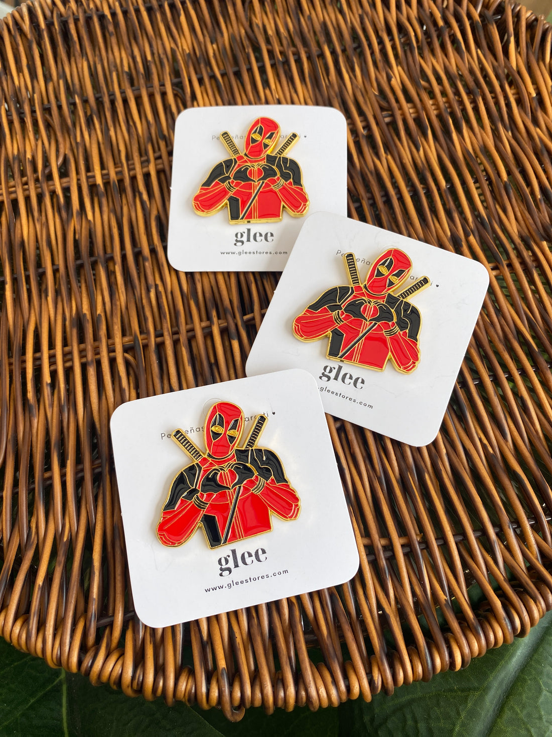 BrochePool King del Sarcasmo. S25VG01