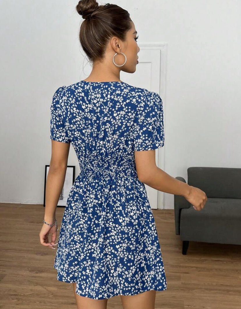 Vestido Corto de verano con manga abullonada A25PF03