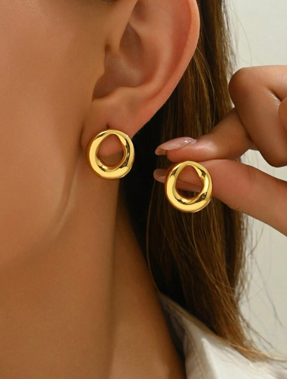 Luz dorada aretes ACE AG25TT04