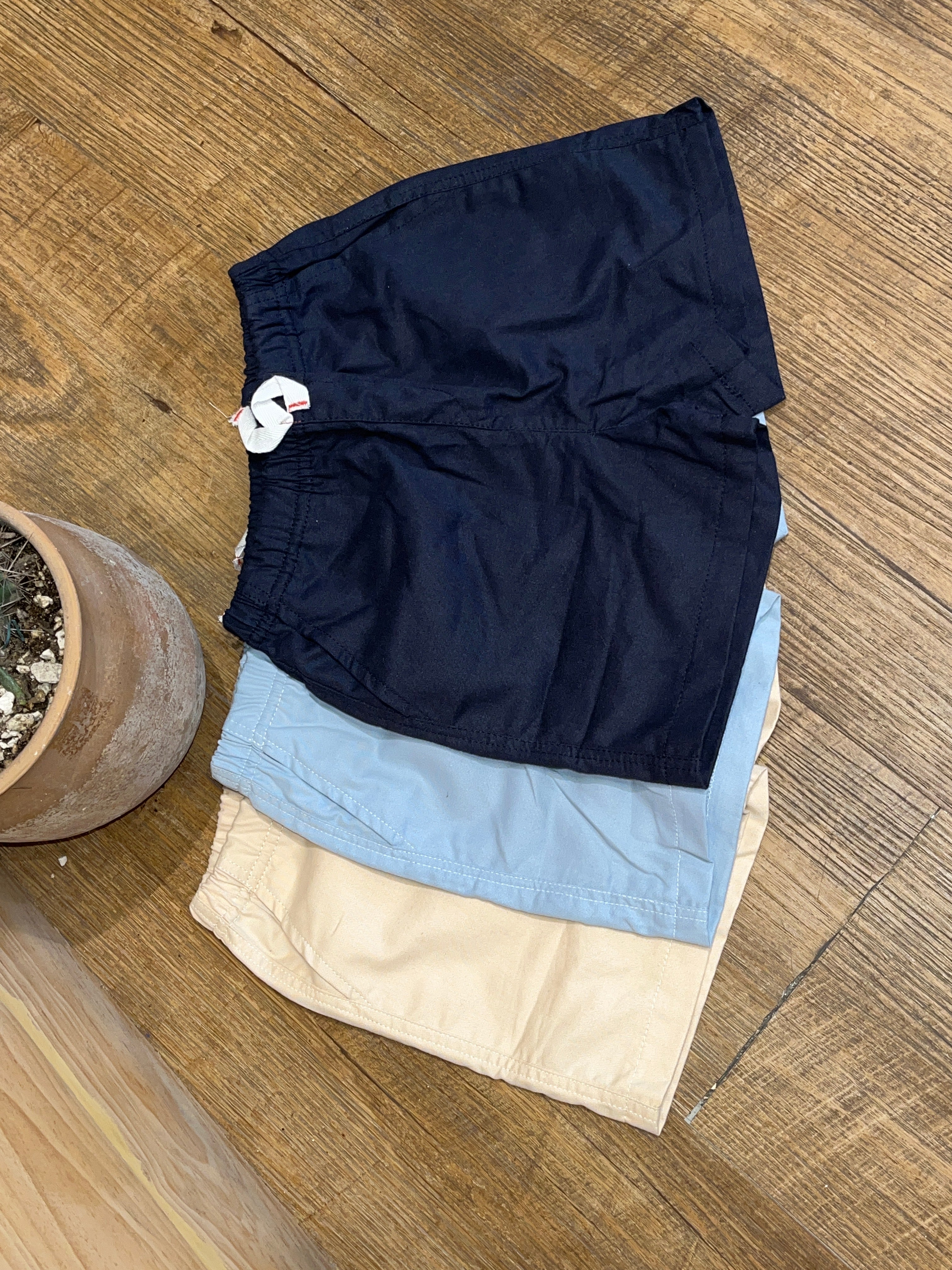 Tres piezas de pantalones cortos, casualesAQ03