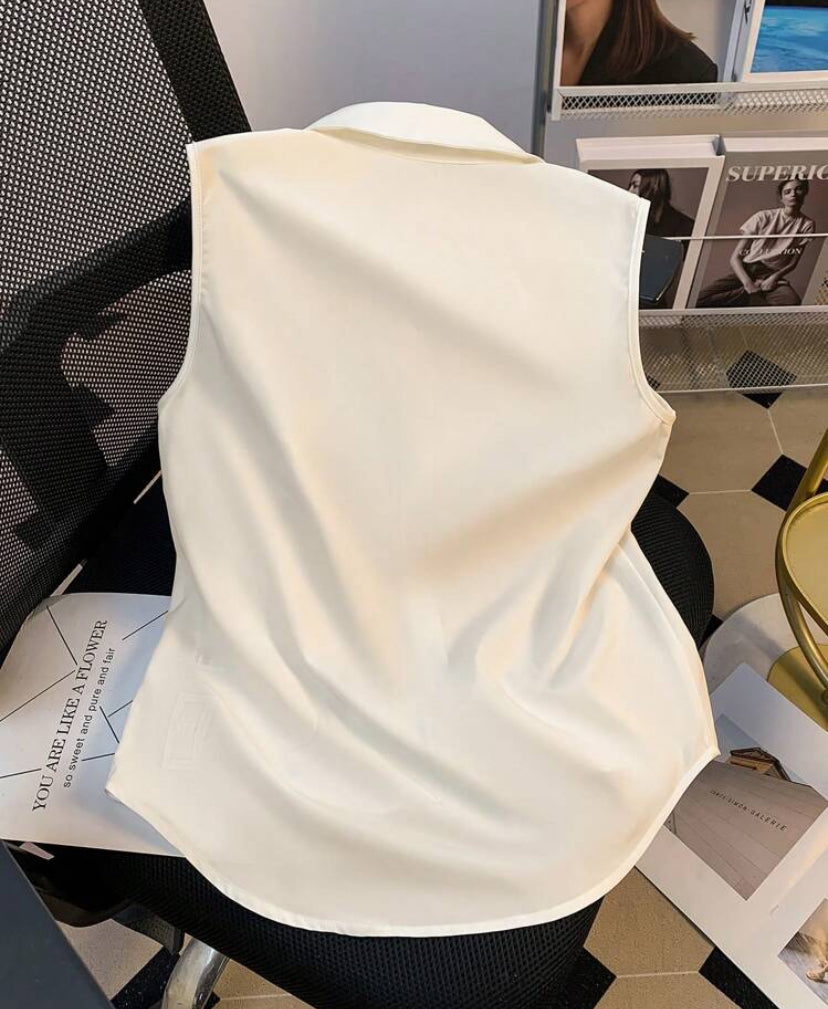 Camisa casual sin mangas con botones delanteros A25PÑ01