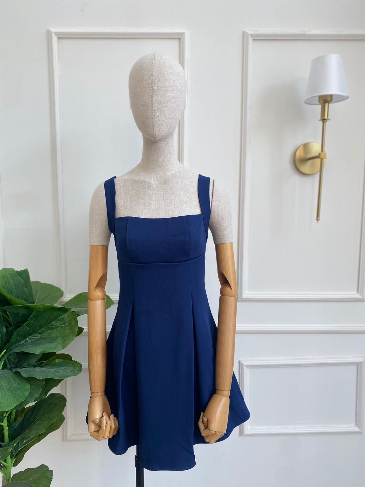 Vestido casual de cintura amarrada KN06