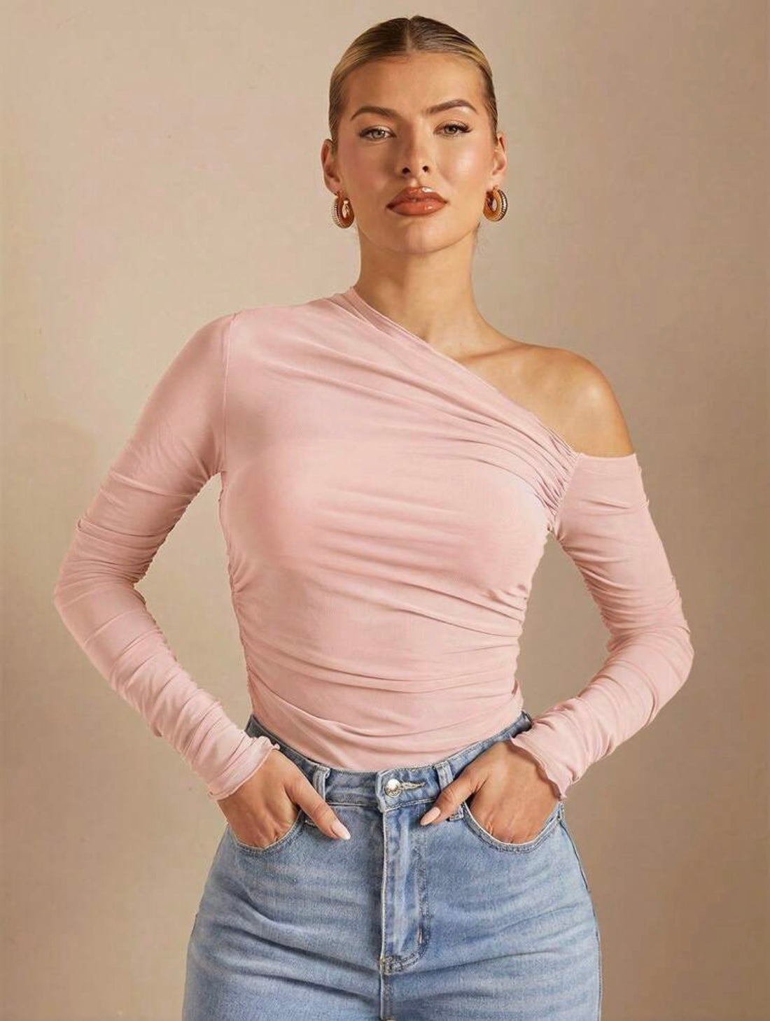 Blusa con top y malla transparente