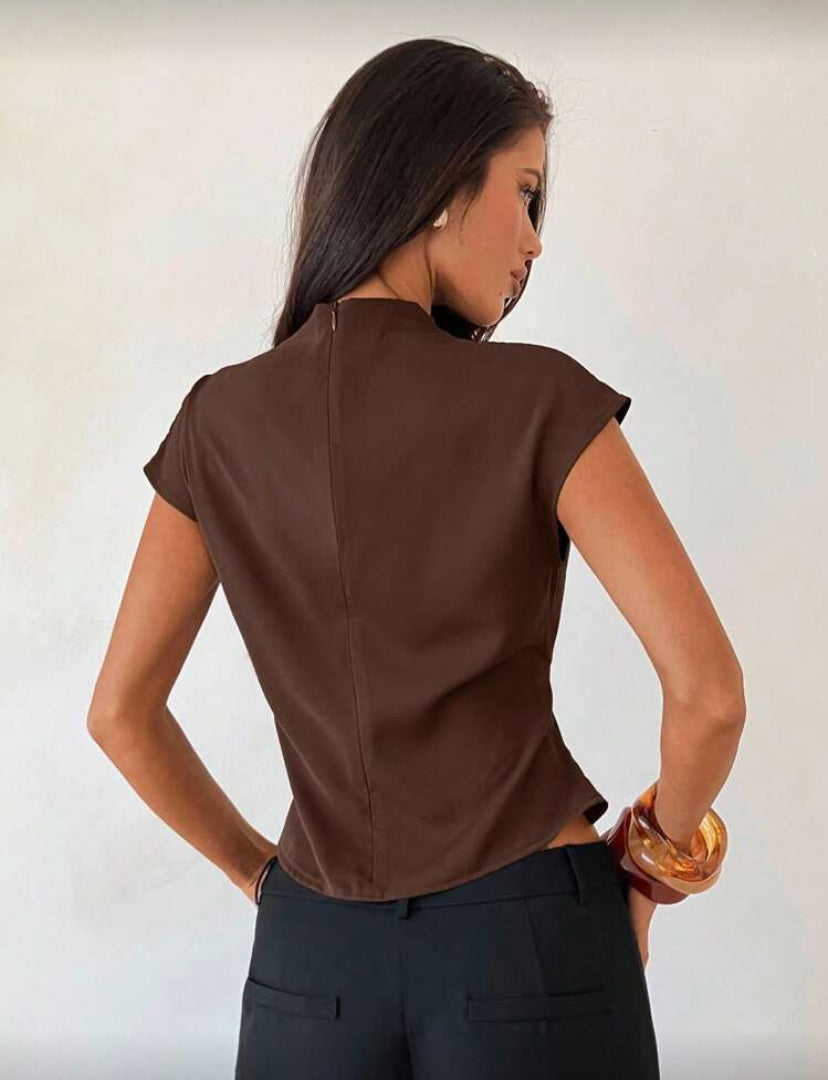 Blusa elegante de cuello alto D25WZ04