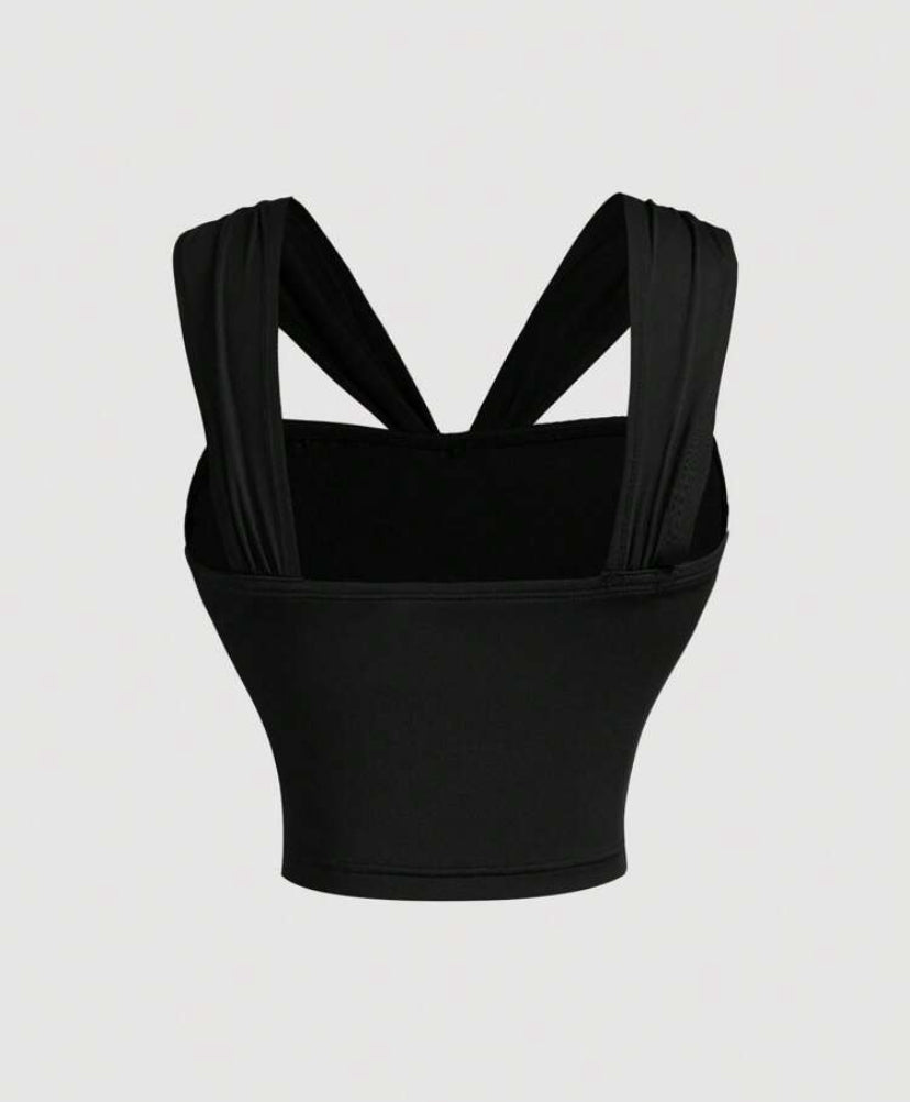 Blusa negra con cuello en V AG25TR010