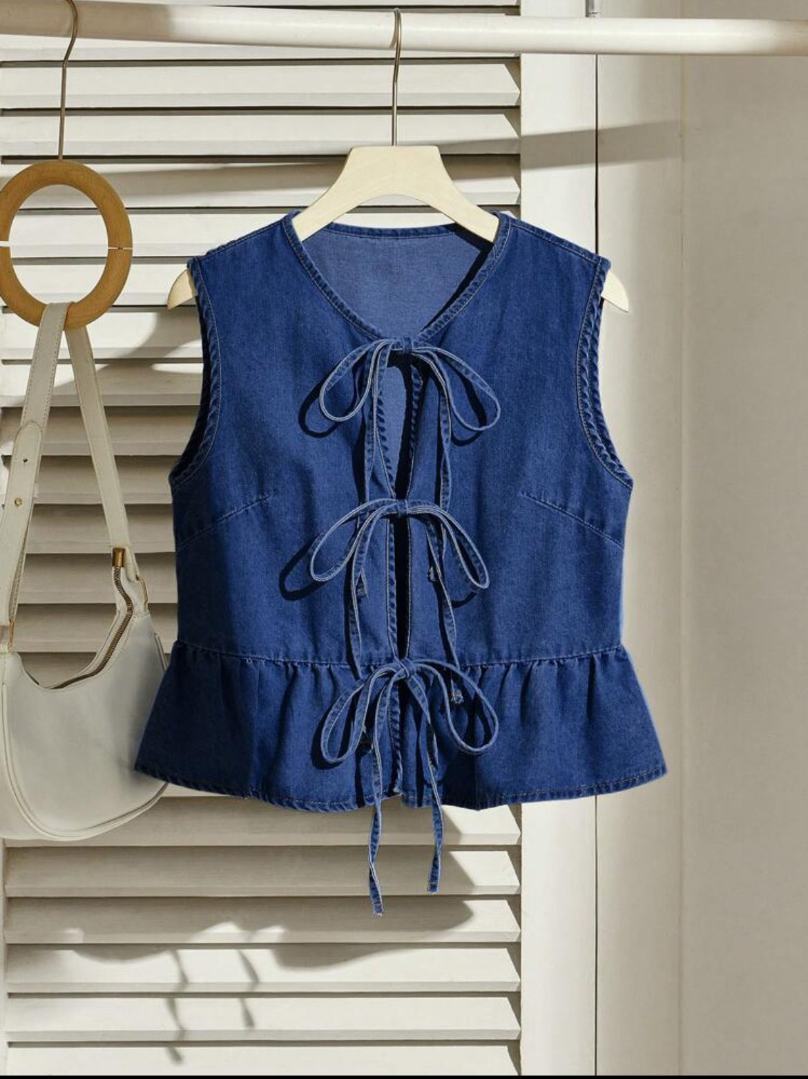 Chaleco de mezclilla casual con lazo anudado A25PL01