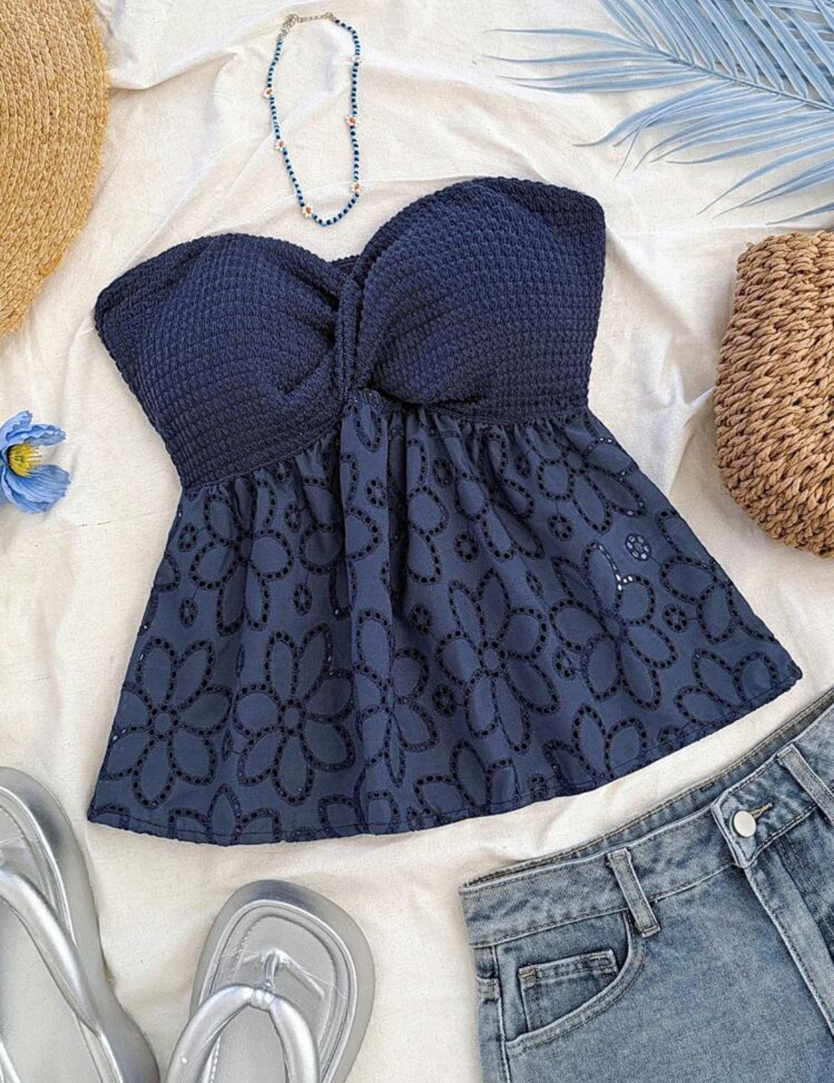 Blusa de hombros descubiertos azul real A25PX04
