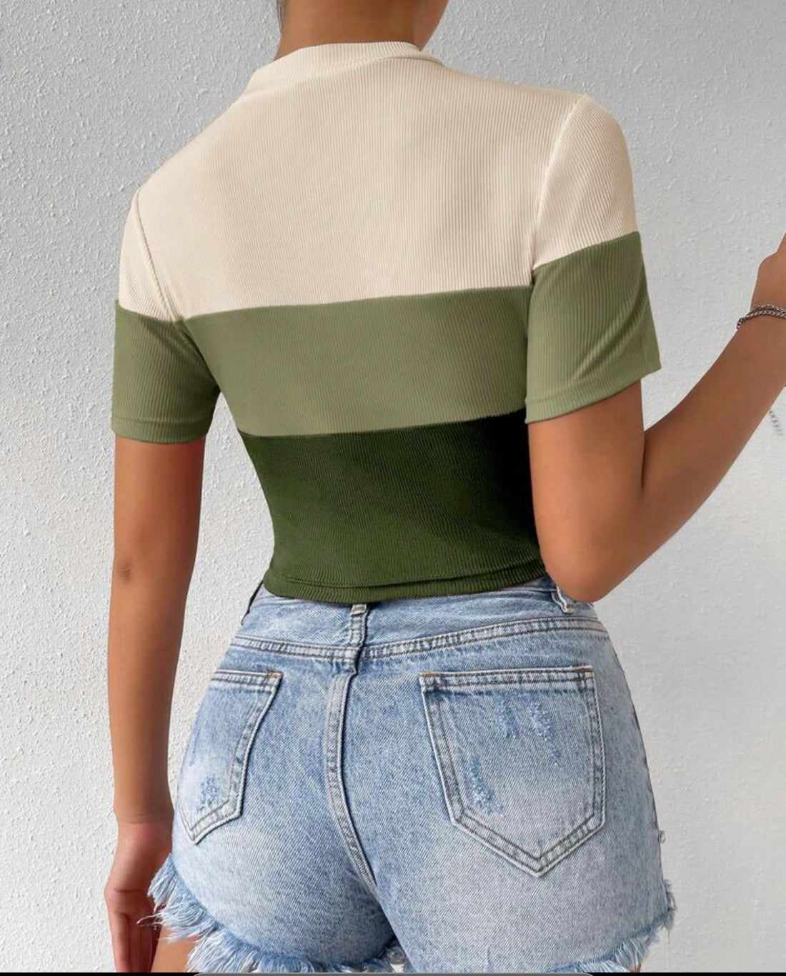 Camiseta de color combinado verde/caqui A25LY02