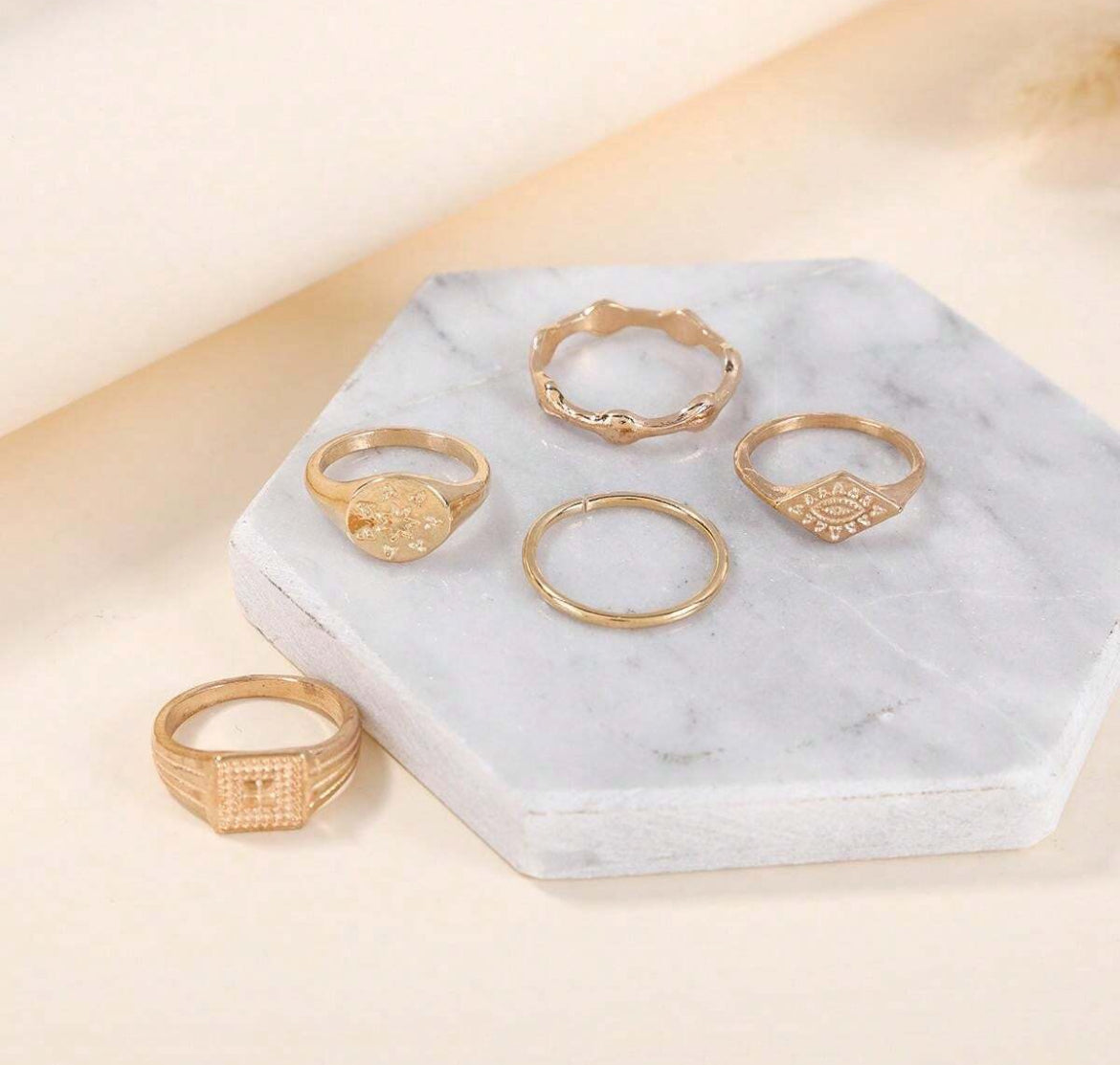 Simetría Perfecta 5 Piezas Anillos con Textura Z.F25NP08