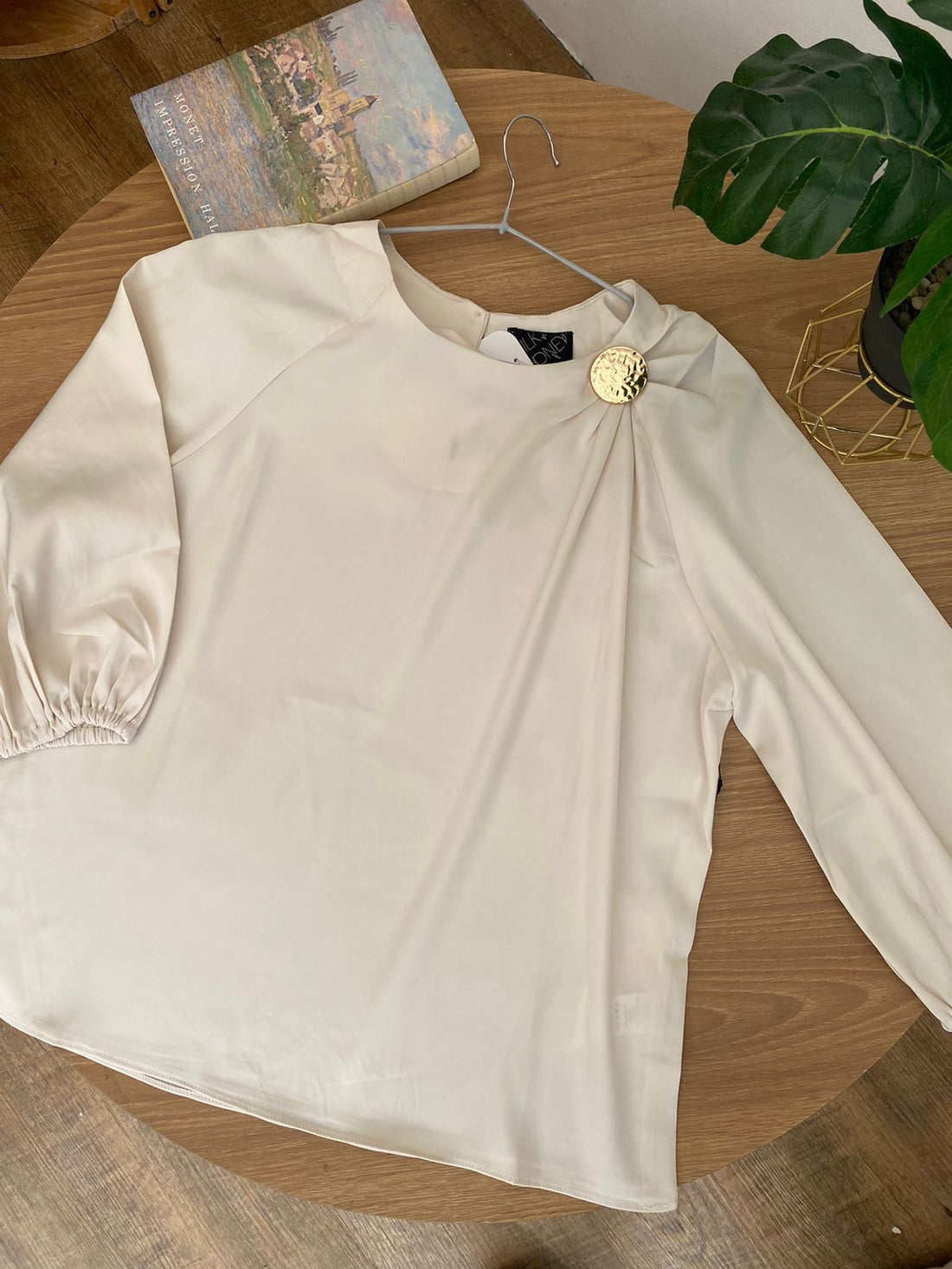 Blusa miel urbana O25VM09