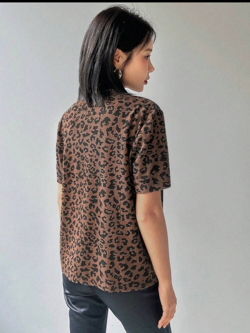 Camiseta estampado de leopardo MF04
