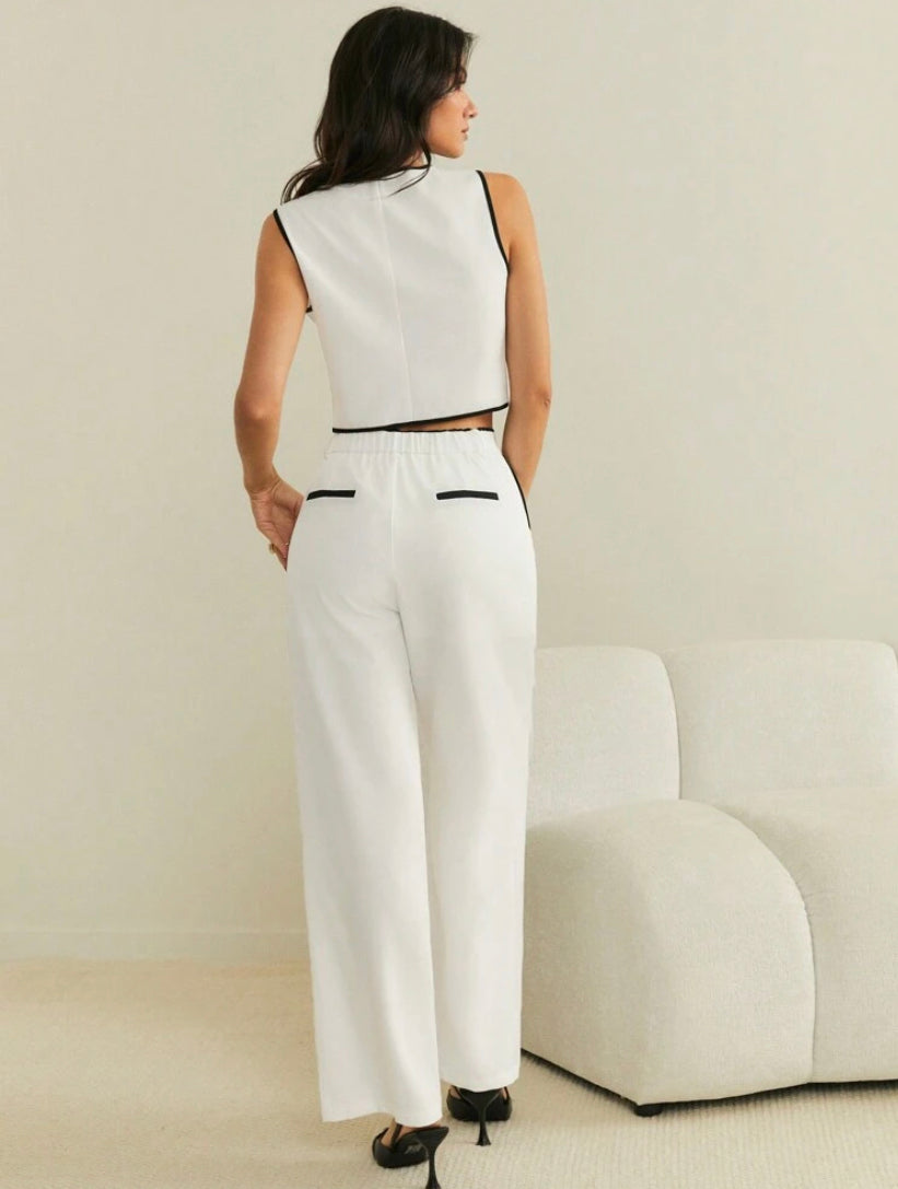 Dualidad Chic Tops sin mangas con contraste M25ÑZ06