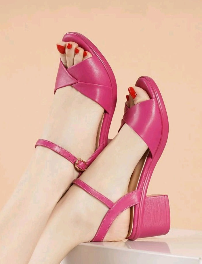 Sandalias con correa (Z25)