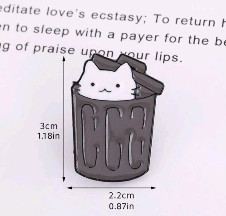 Broche de Gato en Bote de Basura GC03