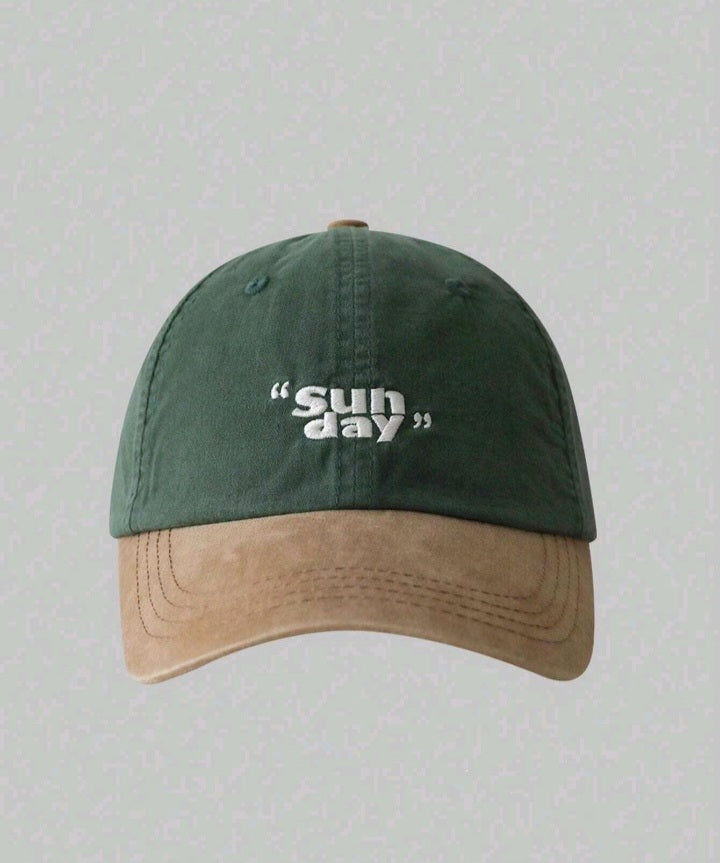 Gorra con Bordado de Letras A25LF07