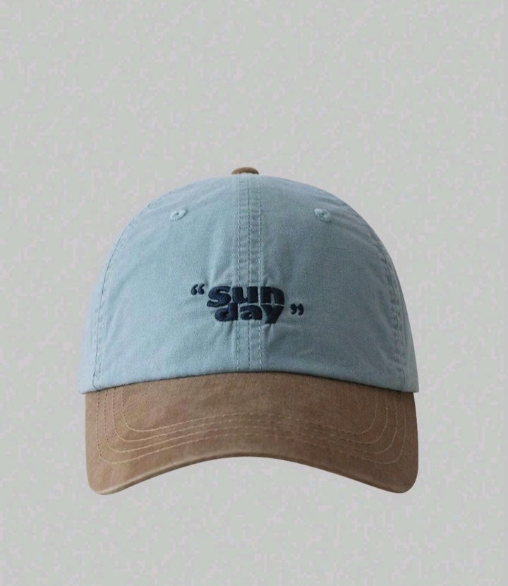 Gorra con Bordado de Letras A25LF07