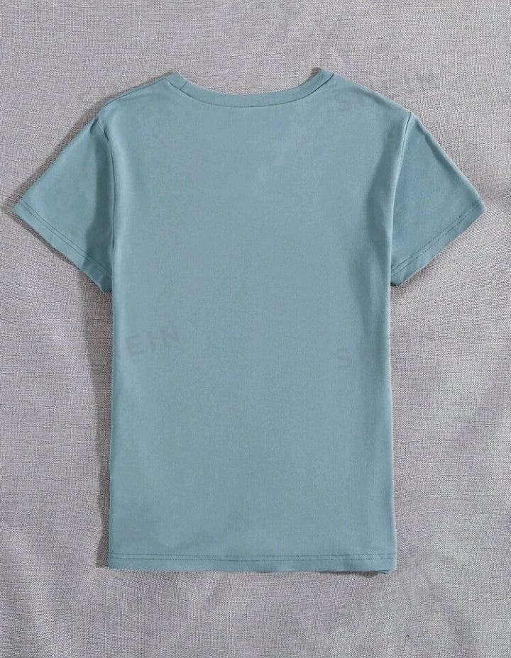 Camiseta con Estampado de Flor y Letras A25LT01