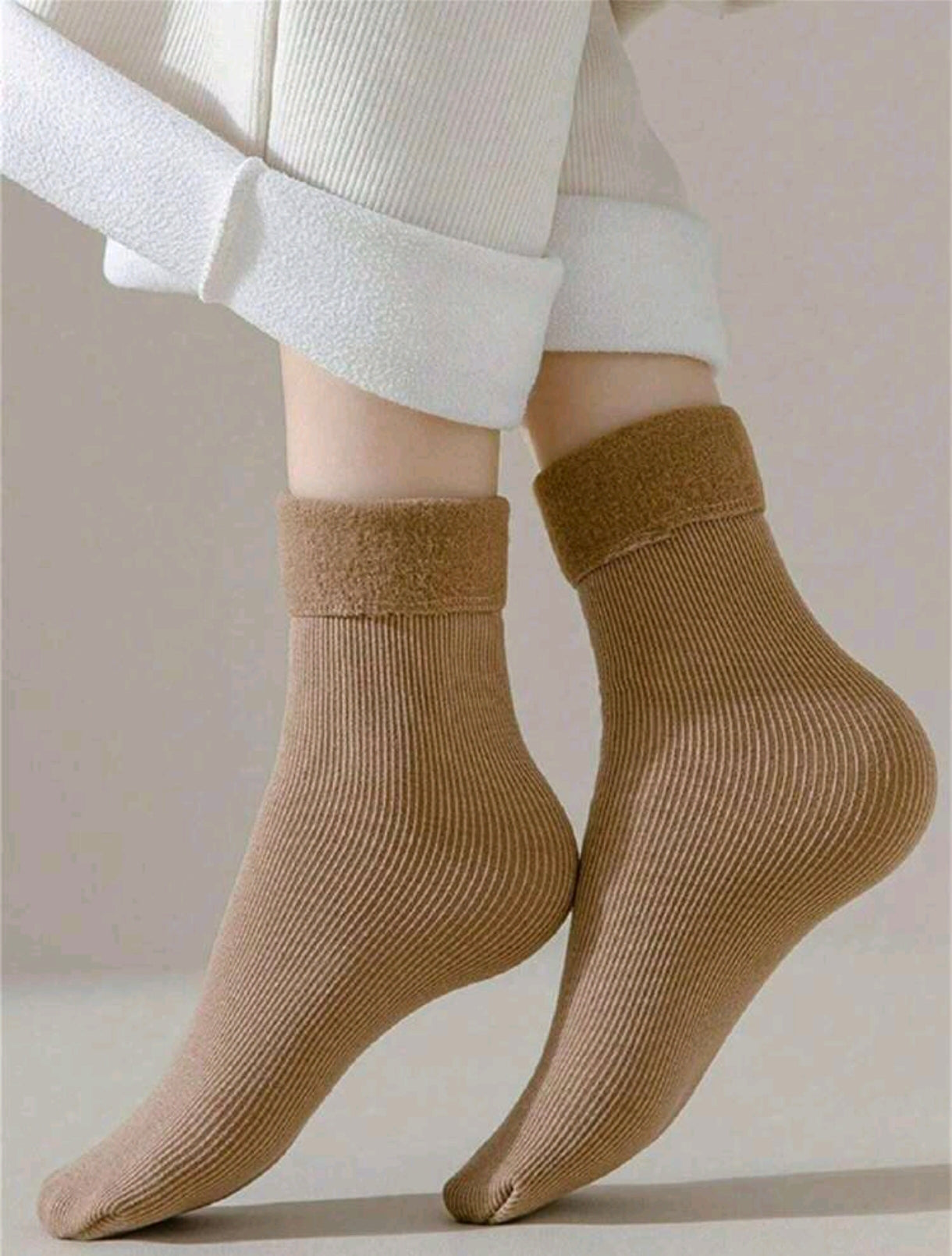Calcetines de mujer esponjosos MD07