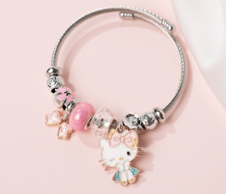 Brazalete con Charms de Hello Kitty